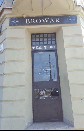 TEA Time Brewpub